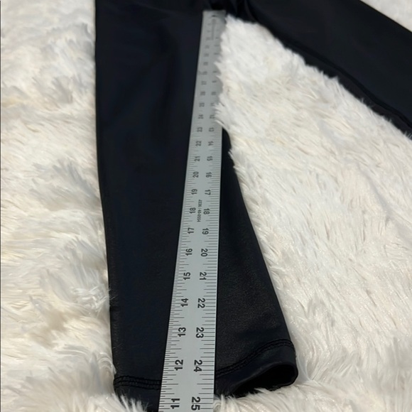 90 Degree by Reflex Black Leggings Shiny Full Length - Picture 6 of 6